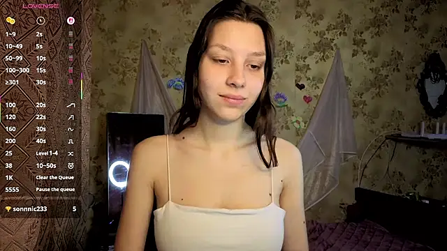 QutieDaSweet online show from February 14, 2026, 1:28 am