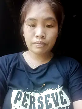 Snapshot of Luyen004 chatting on September 17, 2025, 7:10 am Luyen004 online show from September 17, 2025, 7:10 am