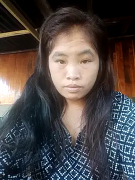 Snapshot of Luyen004 chatting on October 5, 2025, 1:13 pm Luyen004 online show from October 5, 2025, 1:13 pm