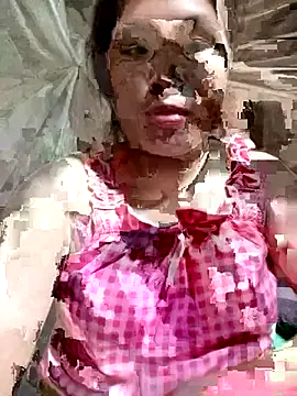 Luyen004 online show from April 4, 2026, 2:01 pm