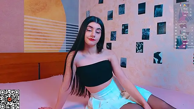 Snapshot of MelanieMooor chatting on December 19, 2025, 3:03 pm MelanieMooor online show from December 19, 2025, 3:03 pm