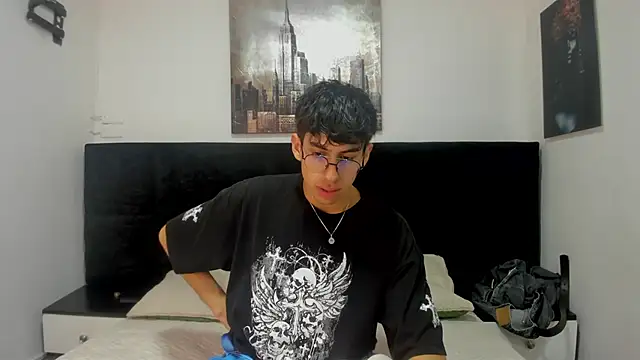 Aaron Spencer13 online show from November 10, 2025, 7:30 pm