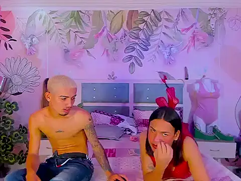 sweet lulu sofia online show from September 25, 2025, 5:35 am