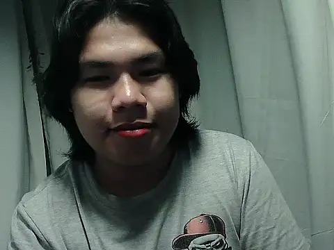 Snapshot of Huntrix2025 chatting on November 25, 2025, 3:12 pm Huntrix2025 online show from November 25, 2025, 3:12 pm