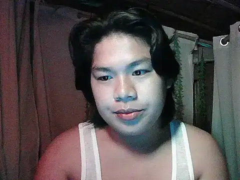 Snapshot of Huntrix2025 chatting on December 3, 2025, 8:19 pm Huntrix2025 online show from December 3, 2025, 8:19 pm