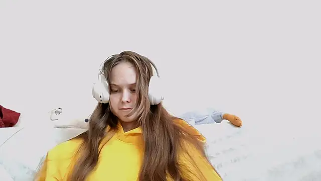 Snapshot of SharybbFace chatting on September 13, 2025, 2:17 pm SharybbFace online show from September 13, 2025, 2:17 pm