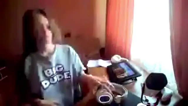 Snapshot of SharybbFace chatting on September 17, 2025, 1:46 pm SharybbFace online show from September 17, 2025, 1:46 pm