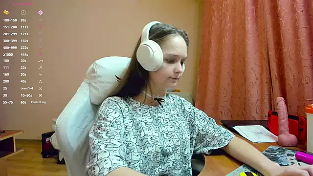 Snapshot of SharybbFace chatting on November 8, 2025, 2:20 pm SharybbFace online show from November 8, 2025, 2:20 pm