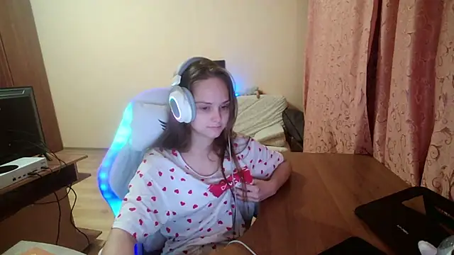 Snapshot of SharybbFace chatting on September 25, 2025, 4:13 pm SharybbFace online show from September 25, 2025, 4:13 pm