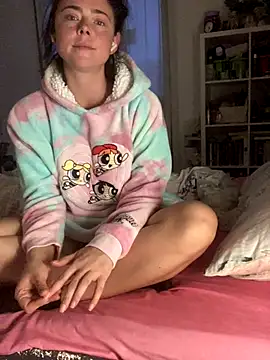 Snapshot of Mia_Winters chatting on October 27, 2025, 5:25 pm Mia Winters online show from October 27, 2025, 5:25 pm