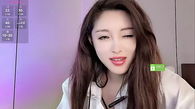 QiaoHui online show from October 22, 2025, 4:23 am