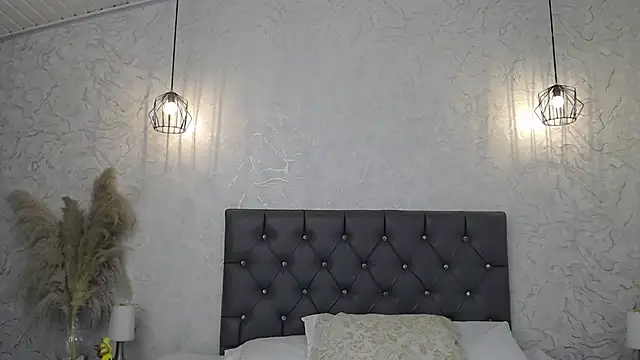 Sabriinaa Foxx online show from March 24, 2026, 12:38 pm