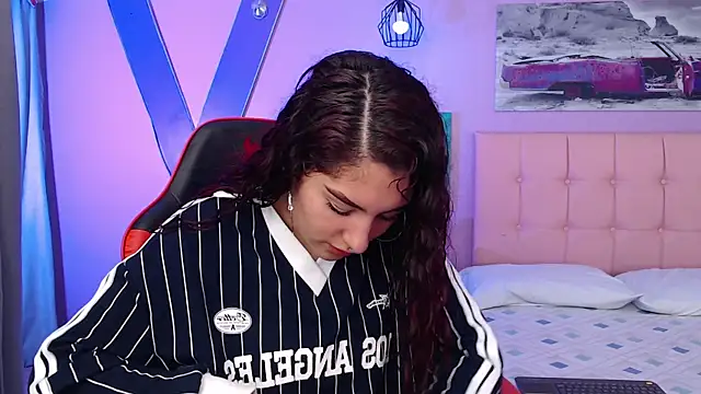 Sabriinaa Foxx online show from September 19, 2025, 12:31 pm