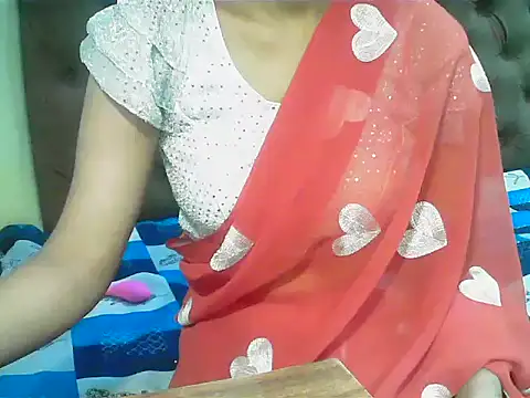 Snapshot of short_girl_ chatting on October 5, 2025, 5:03 pm short girl  online show from October 5, 2025, 5:03 pm