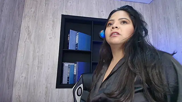 Snapshot of ROUSE_SINCLAIR chatting on February 3, 2026, 2:53 am ROUSE SINCLAIR online show from February 3, 2026, 2:53 am