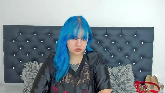 Snapshot of LunaWetPussy chatting on December 15, 2025, 12:55 pm LunaWetPussy online show from December 15, 2025, 12:55 pm