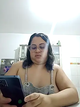 Snapshot of Chiki_hot92 chatting on November 8, 2025, 11:19 pm Chiki hot92 online show from November 8, 2025, 11:19 pm