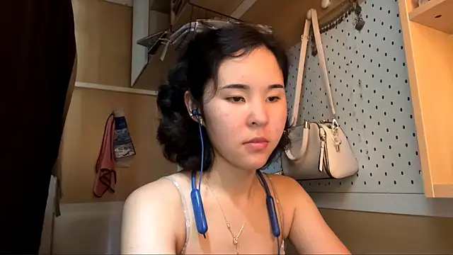JennyCarpenter online show from May 21, 2026, 4:54 am