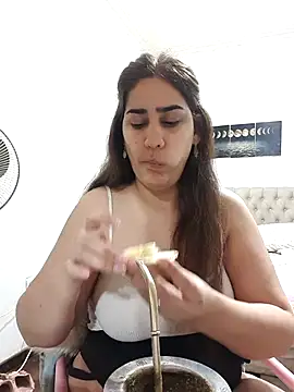 Snapshot of Nahiarabiel chatting on September 18, 2025, 1:03 pm Nahiarabiel online show from September 18, 2025, 1:03 pm