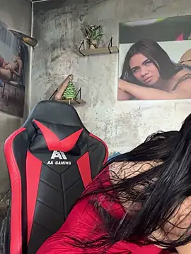 innocenttemplegirl online show from February 11, 2026, 11:04 pm