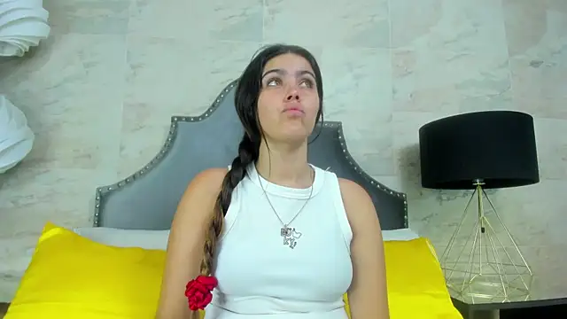 isabel 09 online show from July 7, 2026, 5:05 pm