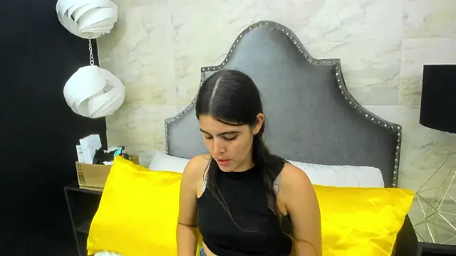 isabel 09 online show from July 30, 2026, 6:18 pm