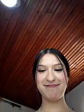 Snapshot of AggathaSanders_ chatting on September 18, 2025, 1:36 pm AggathaSanders  online show from September 18, 2025, 1:36 pm