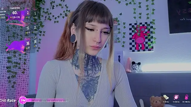 LilithPoison online show from June 14, 2026, 5:58 pm
