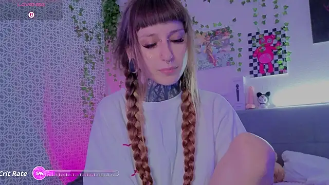 LilithPoison online show from July 16, 2026, 9:12 pm