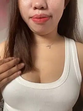 Snapshot of Rose-babyx chatting on November 6, 2025, 2:15 am Rose-babyx online show from November 6, 2025, 2:15 am