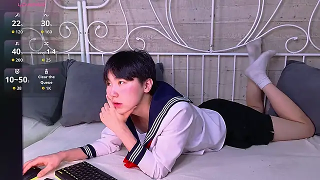 HeejinWang online show from December 16, 2025, 4:28 am