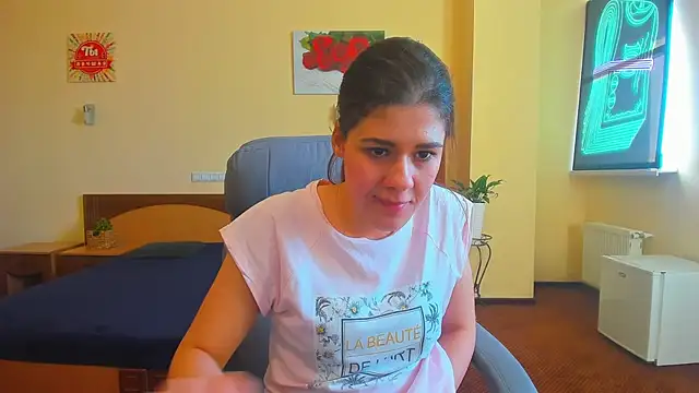 Snapshot of Joannia chatting on September 27, 2025, 7:14 am Joannia online show from September 27, 2025, 7:14 am