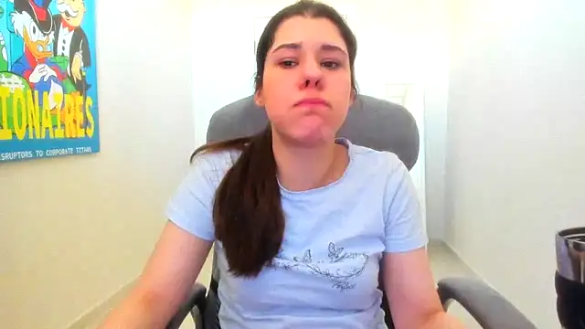 Snapshot of Joannia chatting on February 28, 2026, 9:20 am Joannia online show from February 28, 2026, 9:20 am