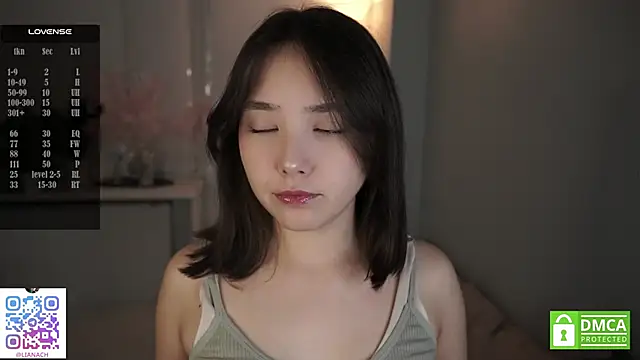 Snapshot of RenaeConnerley chatting on October 28, 2025, 4:57 am RenaeConnerley online show from October 28, 2025, 4:57 am