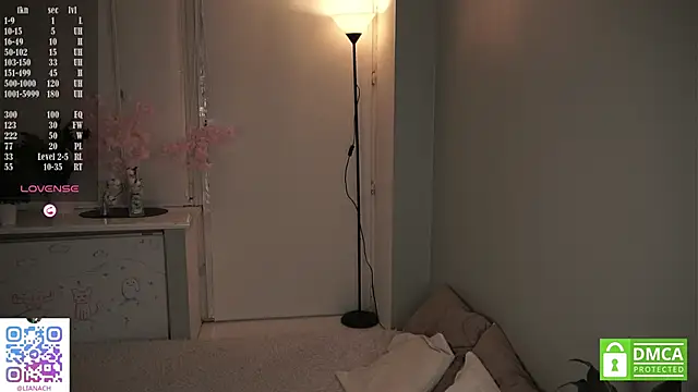 Snapshot of RenaeConnerley chatting on November 8, 2025, 4:49 am RenaeConnerley online show from November 8, 2025, 4:49 am