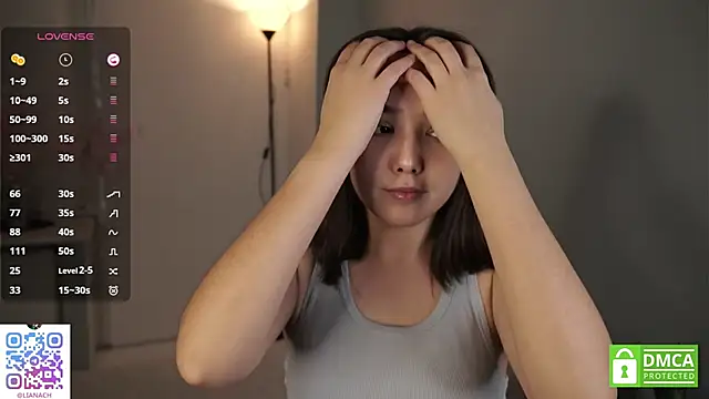 Snapshot of RenaeConnerley chatting on October 27, 2025, 4:24 am RenaeConnerley online show from October 27, 2025, 4:24 am