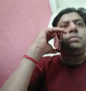Love40777 online show from May 5, 2026, 8:39 am