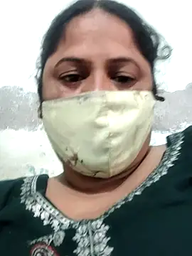 Mmm143 online show from November 18, 2025, 4:38 am