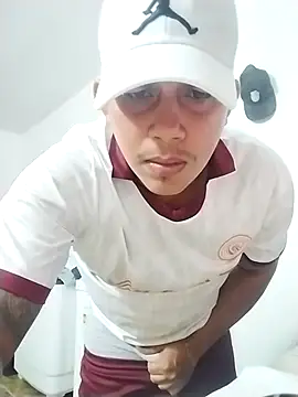 Alex man23 online show from November 29, 2025, 2:12 am