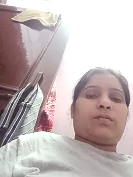 Snapshot of aliya-jaan71 chatting on October 23, 2025, 5:11 pm aliya-jaan71 online show from October 23, 2025, 5:11 pm