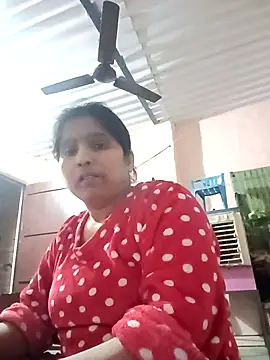 aliya-jaan71 online show from December 15, 2025, 6:14 pm