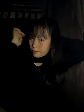 huong-18 online show from December 3, 2025, 2:49 pm