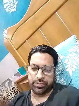 mohsin99272 online show from October 13, 2025, 7:37 pm