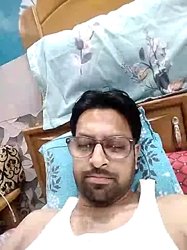 mohsin99272 online show from October 14, 2025, 10:42 pm