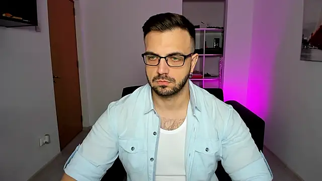 Snapshot of Jace_Thorne chatting on October 12, 2025, 2:40 pm Jace Thorne online show from October 12, 2025, 2:40 pm