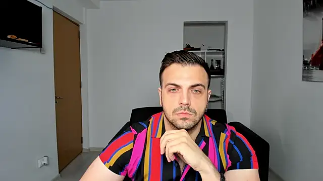 Snapshot of Jace_Thorne chatting on October 5, 2025, 6:53 pm Jace Thorne online show from October 5, 2025, 6:53 pm