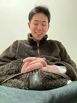 Snapshot of KAMESAN08 chatting on February 26, 2026, 1:00 pm KAMESAN08 online show from February 26, 2026, 1:00 pm