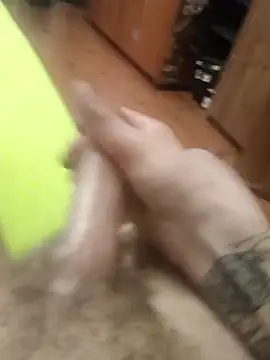 Snapshot of 2Pietro3 chatting on December 14, 2025, 2:44 pm 2Pietro3 online show from December 14, 2025, 2:44 pm