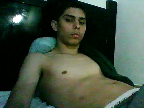 KingLamed online show from September 23, 2025, 3:35 am