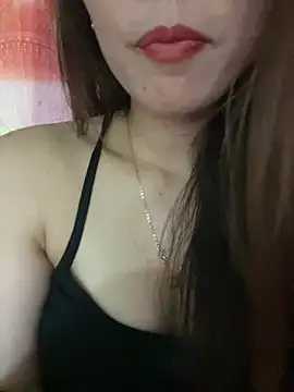 Snapshot of Moon_pusy chatting on June 25, 2026, 2:31 am Moon pusy online show from June 25, 2026, 2:31 am